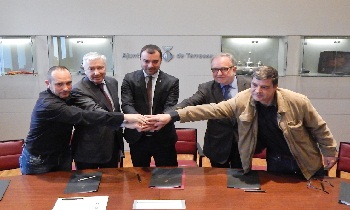 El ayuntamiento y los agentes sociales y económicos firman el Pacto para la promoción industrial de Terrassa